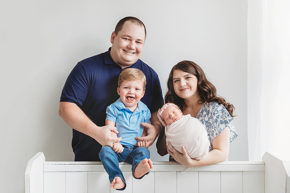 newborn baby family photographer