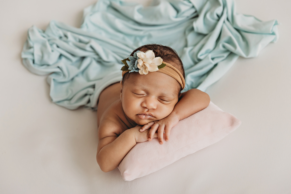 Reign Newborn Session Florence