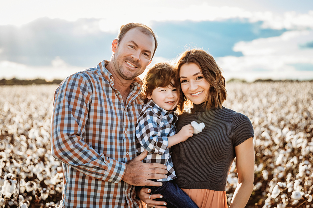 family photo session in cotton