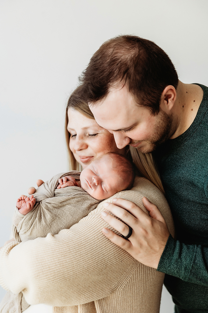 newborn family picture