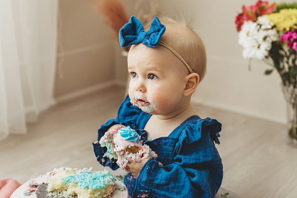 Livi 1st Birthday Session