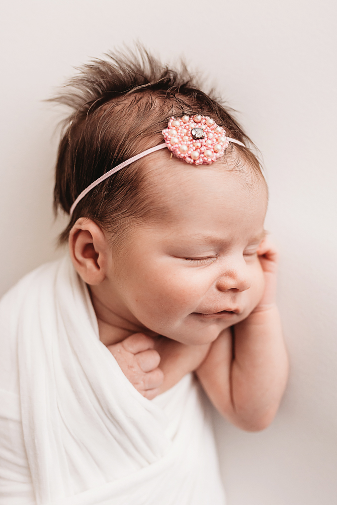 photographer newborn near me