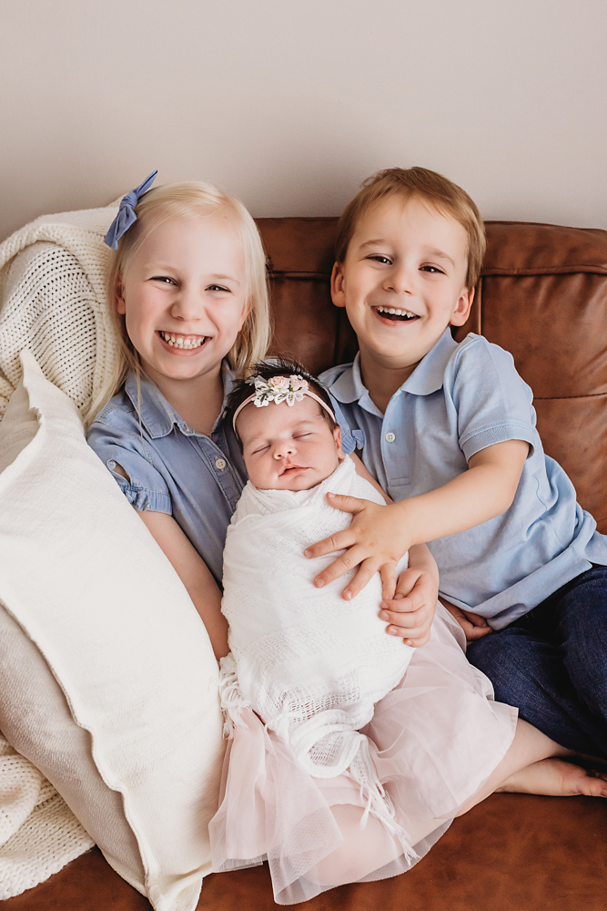 newborn photographer near me
