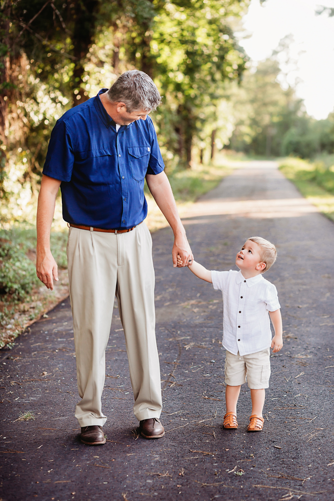 shared look love with natural light, smiles, and love at Reflection Images by Tracy Rowell in Florence SC