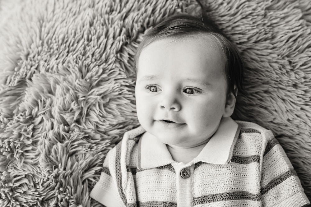 Black and white baby portrait on fuzzy blanket, Reflection Images by Tracy Rowell studio photography