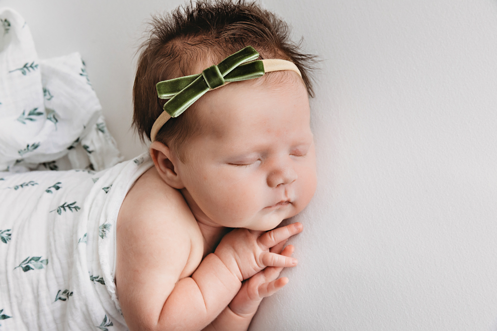 Baby Logan tiny fingers at Reflection Images by Tracy Rowell in Florence SC