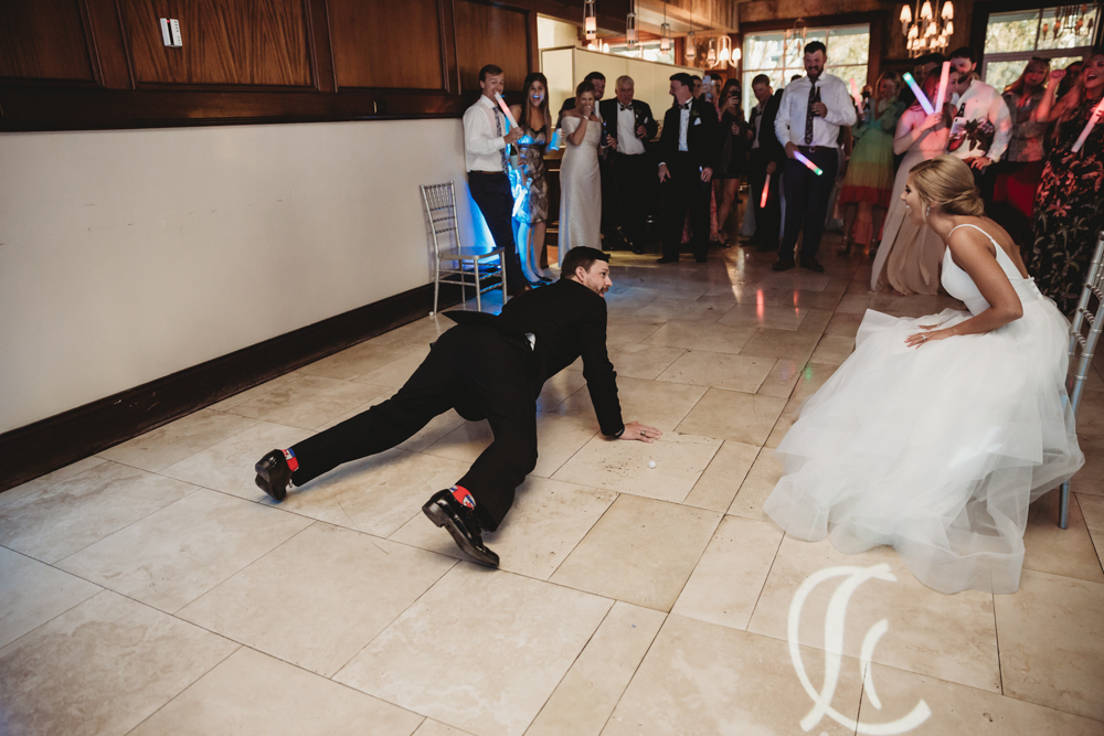 Wedding moment during bride and groom moment, captured by reflection images by tracy rowell.