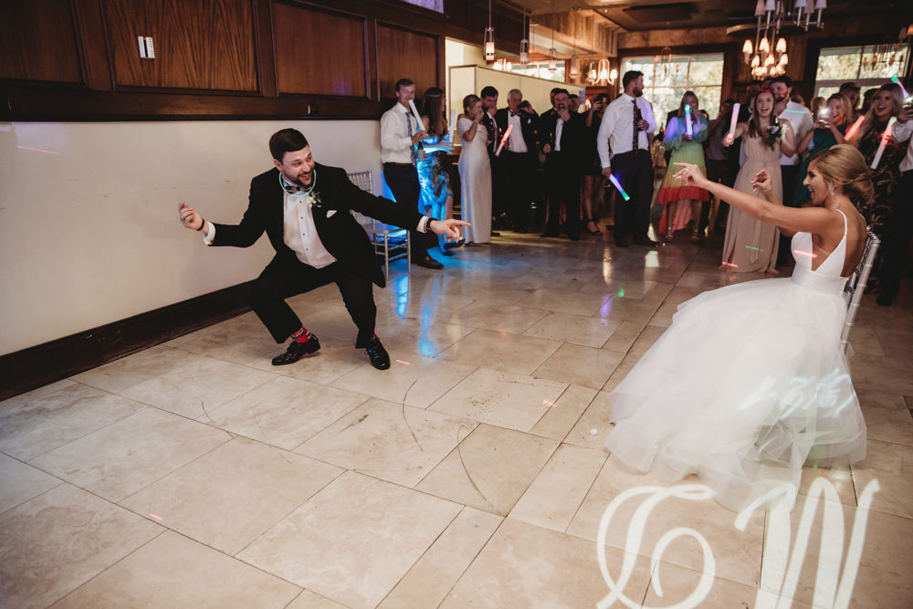 Wedding moment during bride and groom moment, captured by reflection images by tracy rowell.